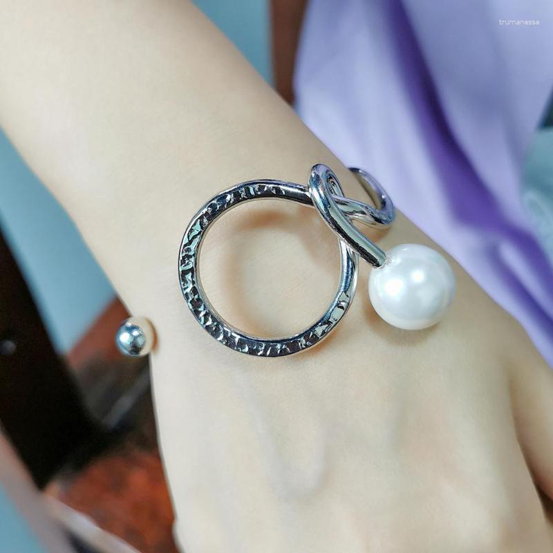 Bangle Brand Imitation Pearl Cuff Bracelets For Women Wave Curve Metal Bracelet Bangles Alloy Charm Jewelry Party WholesaleBangle Raym22
Bangle Brand Imitation Pearl Cuff Bracelets For Women Wave Curve Metal Bracelet Bangles Alloy Charm Jewelry Party WholesaleBangle Raym22