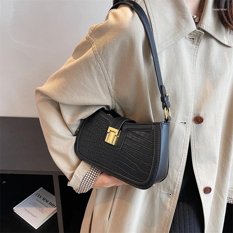Evening Bags Shoulder Armpit For Women 2023 Spring Trends Underarm Handbags Travel The Latest Fashion Crossbody Bag, Beige
Evening Bags Shoulder Armpit For Women 2023 Spring Trends Underarm Handbags Travel The Latest Fashion Crossbody Bag, Beige
