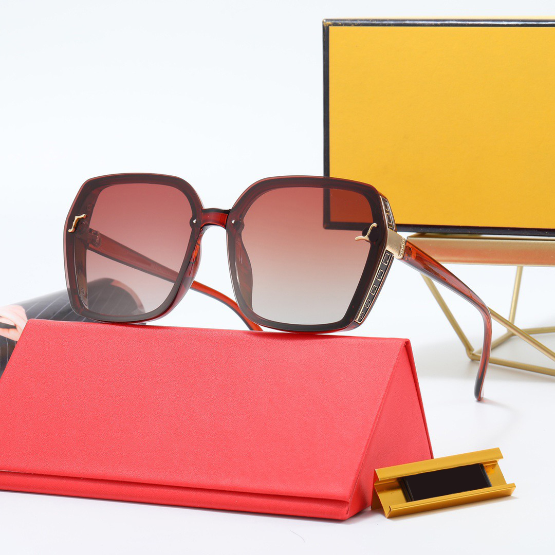 designer shades women sunglasses Ff glasses Fine mirror classic F word logo design Beach holiday Fashion UV400 sunglasses brand glasses factory outlet
designer shades women sunglasses Ff glasses Fine mirror classic F word logo design Beach holiday Fashion UV400 sunglasses brand glasses factory outlet