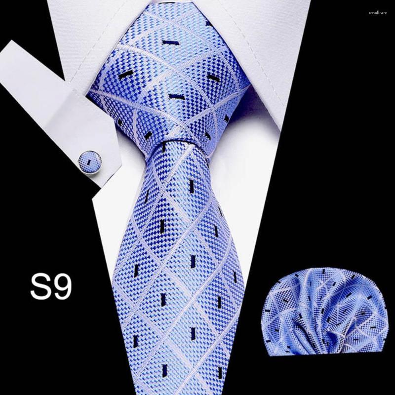 Bow Ties Stylish Fine Texture Tear Resistant Party Banquet Tie Cufflinks Pocket Squares Super Soft Men Necktie Clothing Accessory
Bow Ties Stylish Fine Texture Tear Resistant Party Banquet Tie Cufflinks Pocket Squares Super Soft Men Necktie Clothing Accessory