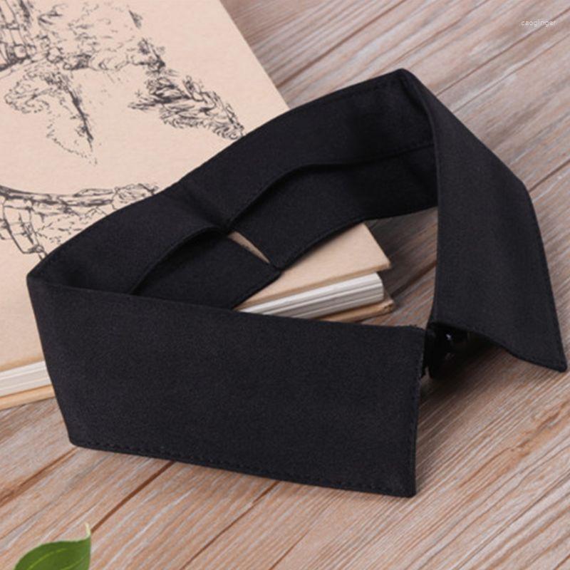 Bow Ties Classic Black/White Collar Shirt Fake Tie Vintage Detachable False Lapel Blouse Top Women/Men
Bow Ties Classic Black/White Collar Shirt Fake Tie Vintage Detachable False Lapel Blouse Top Women/Men