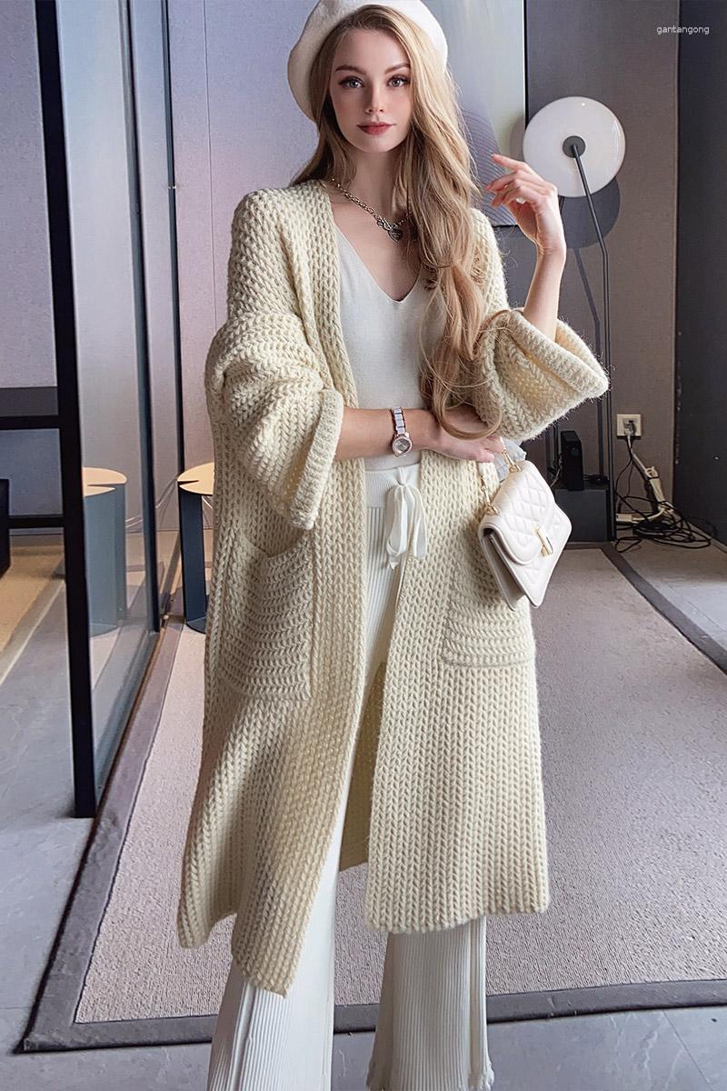 Women's Knits Dabuwawa Spring Autumn Female Effortless Chic Casual Loose Sweater Knitted Cardigan Jacket 2023 DM1AZK010, Beige
Women's Knits Dabuwawa Spring Autumn Female Effortless Chic Casual Loose Sweater Knitted Cardigan Jacket 2023 DM1AZK010, Beige
