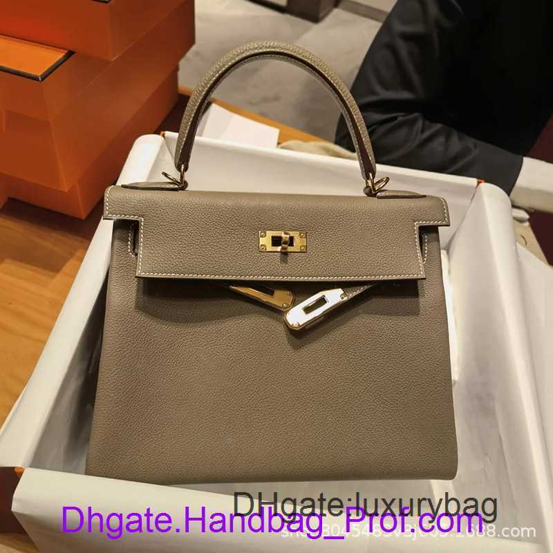 Wholesale 8A Quality Hrems kyllie shoulder Handbags of sale Womens bag 2023 new top layer cowhide lychee pattern sewn inside large capacity com With Logo, Milkshake white 28cm gold button
Wholesale 8A Quality Hrems kyllie shoulder Handbags of sale Womens bag 2023 new top layer cowhide lychee pattern sewn inside large capacity com With Logo, Milkshake white 28cm gold button