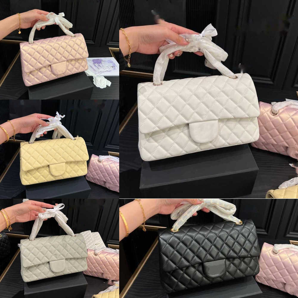 Purse and handbags Diagonal Chain 2023 Versatile Bag Leather white purses Casual Fashion Sheepskin Shoulder Women Lingge handbag high quality designer bags, Gray
Purse and handbags Diagonal Chain 2023 Versatile Bag Leather white purses Casual Fashion Sheepskin Shoulder Women Lingge handbag high quality designer bags, Gray