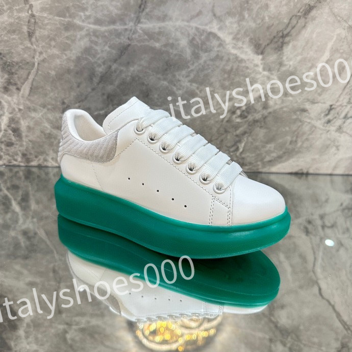 New Luxurys Genuine Leather Casual Shoes Platform Sneakers Unisex Brand Design Women Autumn Fashion Sports Ladies Vulcanized Men, 02
New Luxurys Genuine Leather Casual Shoes Platform Sneakers Unisex Brand Design Women Autumn Fashion Sports Ladies Vulcanized Men, 02