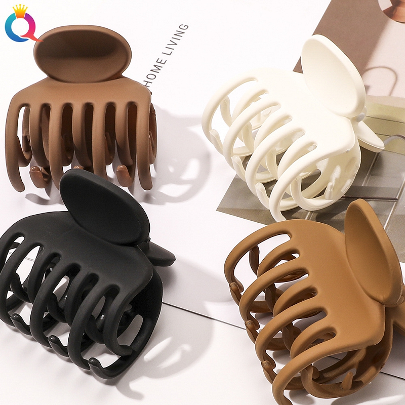 Fashion blogger designer jewelryFrosted high ponytail clip, small grip clip, curling hair, versatile shark clip accessories Barrettes hair wholesale ZJ08
Fashion blogger designer jewelryFrosted high ponytail clip, small grip clip, curling hair, versatile shark clip accessories Barrettes hair wholesale ZJ08
