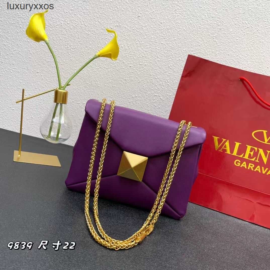 Shoulder Valention Bags Square Flip Designer Underarm Bag Multi Large Chain Rivet Tofu Crossbody Versatile Women's Yv3m
Shoulder Valention Bags Square Flip Designer Underarm Bag Multi Large Chain Rivet Tofu Crossbody Versatile Women's Yv3m