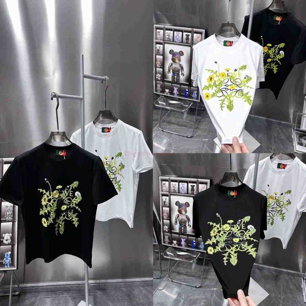 Designer Fashion Clothing Tees Tshirts Loewe 23 Summer New Dandelion Embroidery Letter Pure Cotton Tshirt Round Neck Loose Casual Short Sleeve Couple Unisex Luxury, White real time photo
Designer Fashion Clothing Tees Tshirts Loewe 23 Summer New Dandelion Embroidery Letter Pure Cotton Tshirt Round Neck Loose Casual Short Sleeve Couple Unisex Luxury, White real time photo