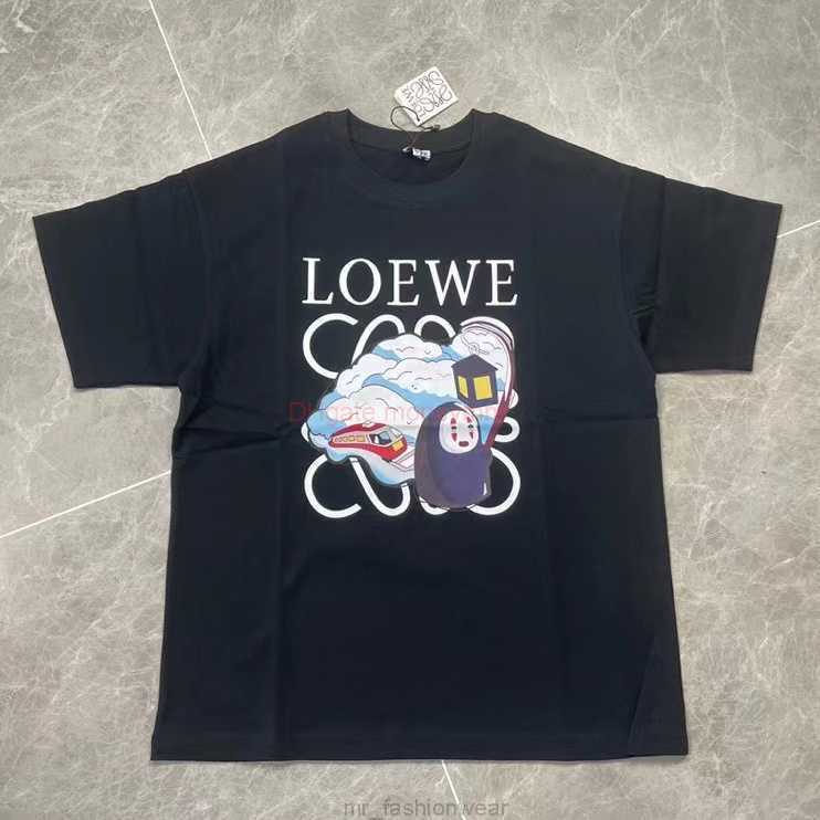 Designer Fashion Clothing Tees Tshirts Loewe 23 Summer New Tshirt Unisex Fashion Brand High Edition Short Sleeve Mens Clothing 260g Cotton Luxury Casual Streetwear, White
Designer Fashion Clothing Tees Tshirts Loewe 23 Summer New Tshirt Unisex Fashion Brand High Edition Short Sleeve Mens Clothing 260g Cotton Luxury Casual Streetwear, White
