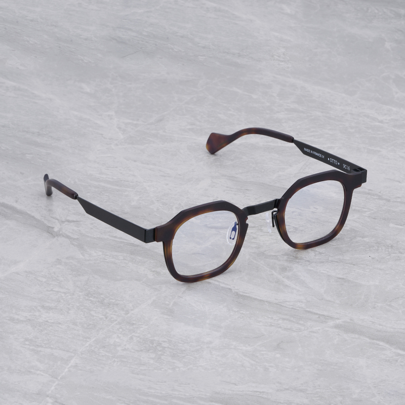 Eyeglass Frame ANNE VALENTIN JAPANESE Style Polygon Eyeglasses Frames Men Myopia Glasses Women Designer Brand Retro Glasses for men 230625
Eyeglass Frame ANNE VALENTIN JAPANESE Style Polygon Eyeglasses Frames Men Myopia Glasses Women Designer Brand Retro Glasses for men 230625