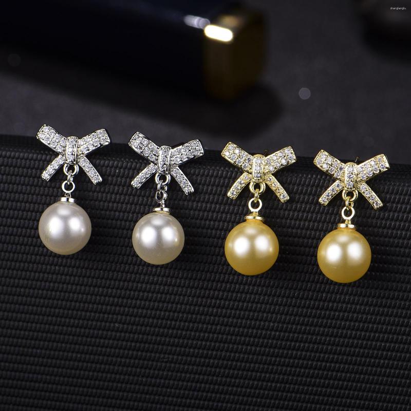 Stud Earrings Korean Version Temperament Simulation Natural Freshwater Pearl Shell Full Diamond Bow Tie Ear Girl
Stud Earrings Korean Version Temperament Simulation Natural Freshwater Pearl Shell Full Diamond Bow Tie Ear Girl