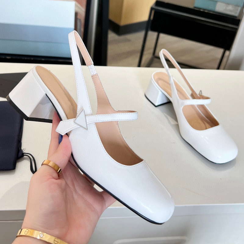 Summer Women Sandals Fashion Designer Sexy High Heels Leather Shoes Heels Elegant Casual Comfortable Office Shoes size35-41, White
Summer Women Sandals Fashion Designer Sexy High Heels Leather Shoes Heels Elegant Casual Comfortable Office Shoes size35-41, White