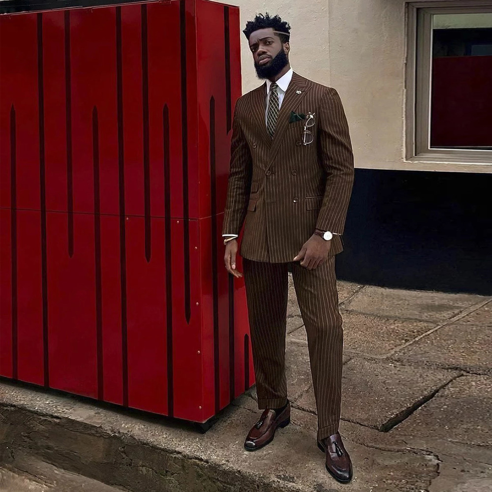 Brown Stripe Double Breasted Men Suit Wedding Tuxedos 2 Pieces Slim Fit Man Peaked Lapel Blazer Trousers