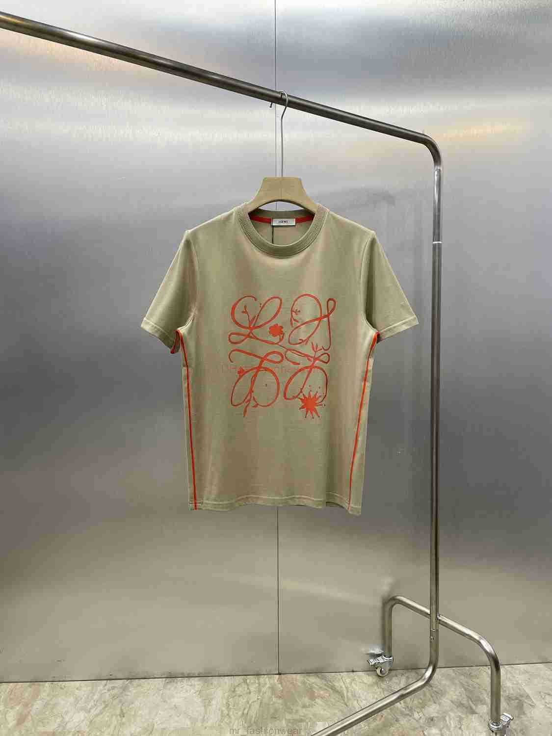 Designer Fashion Clothing Tees Tshirts Loewe Short Sleeved Khaki Speckled Ink Big Label Original Tshirt Mens Loose Versatile Couple Top Luxury Casual Streetwear To, Top mounted high cut khaki
Designer Fashion Clothing Tees Tshirts Loewe Short Sleeved Khaki Speckled Ink Big Label Original Tshirt Mens Loose Versatile Couple Top Luxury Casual Streetwear To, Top mounted high cut khaki