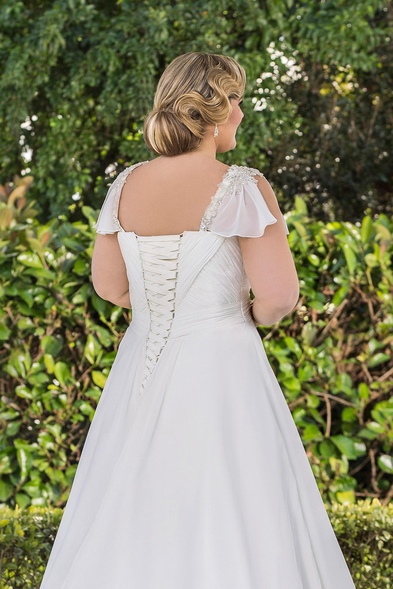 New A e Summer Beach Chiffon Wedding Dresses Plus Size Long Princess Bridal Gowns With Capped Sleeve