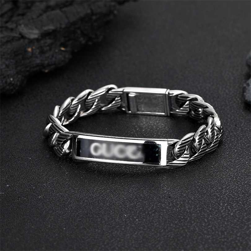 2023 Gujia 925 Sterling Silver Narrow Edition Black Grain Enamel Engraved Stripes Fashion Versatile Bracelet
2023 Gujia 925 Sterling Silver Narrow Edition Black Grain Enamel Engraved Stripes Fashion Versatile Bracelet