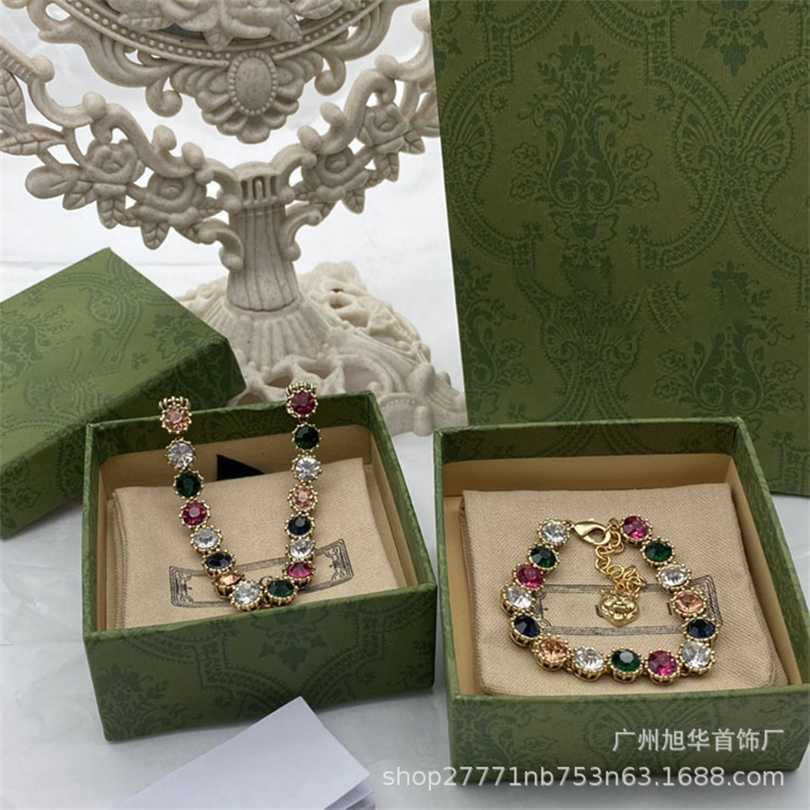 2023 G family/Gu family new vintage fashion diamond necklace bracelet versatile simple tiger head and tail, White
2023 G family/Gu family new vintage fashion diamond necklace bracelet versatile simple tiger head and tail, White