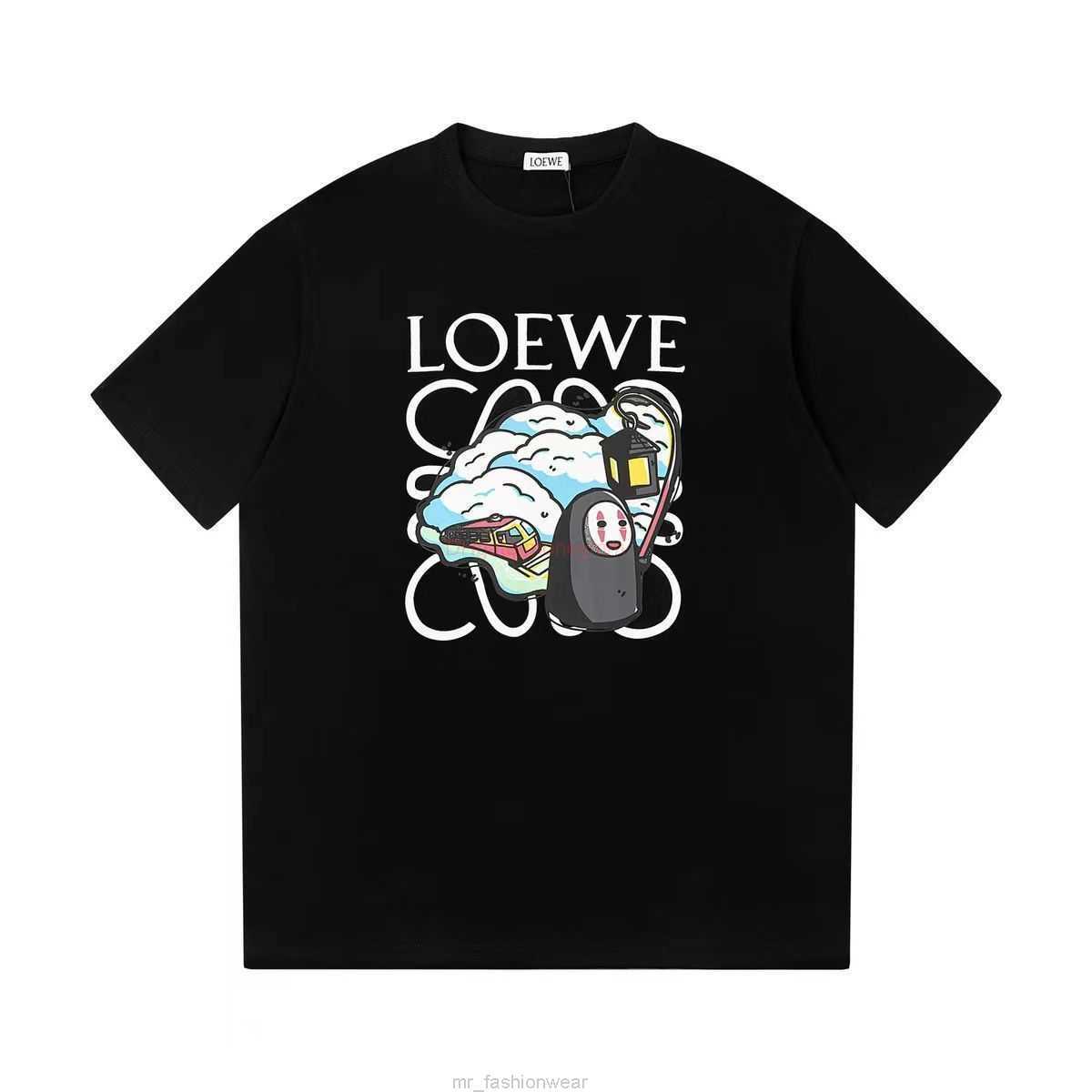 Designer Fashion Clothing Tees Tshirts Loewe 23 New Qianyu Qianxun Series Faceless Mens Printed Pure Cotton Versatile Base Short Sleeve Tshirt Womens Couple Luxury, White
Designer Fashion Clothing Tees Tshirts Loewe 23 New Qianyu Qianxun Series Faceless Mens Printed Pure Cotton Versatile Base Short Sleeve Tshirt Womens Couple Luxury, White