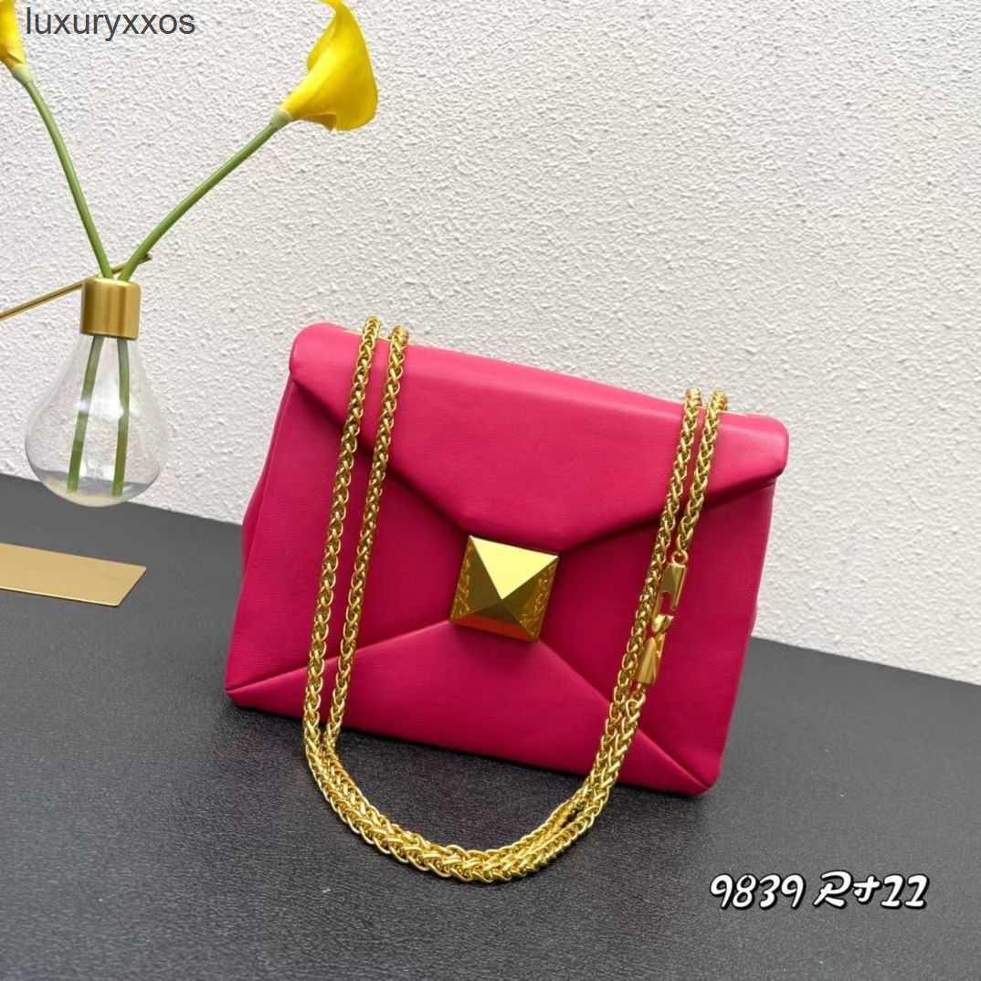 Multi Valention Square Designer Bag Crossbody Bags Chain Large Underarm Rivet Tofu Shoulder Versatile Women's Flip 1wjb
Multi Valention Square Designer Bag Crossbody Bags Chain Large Underarm Rivet Tofu Shoulder Versatile Women's Flip 1wjb