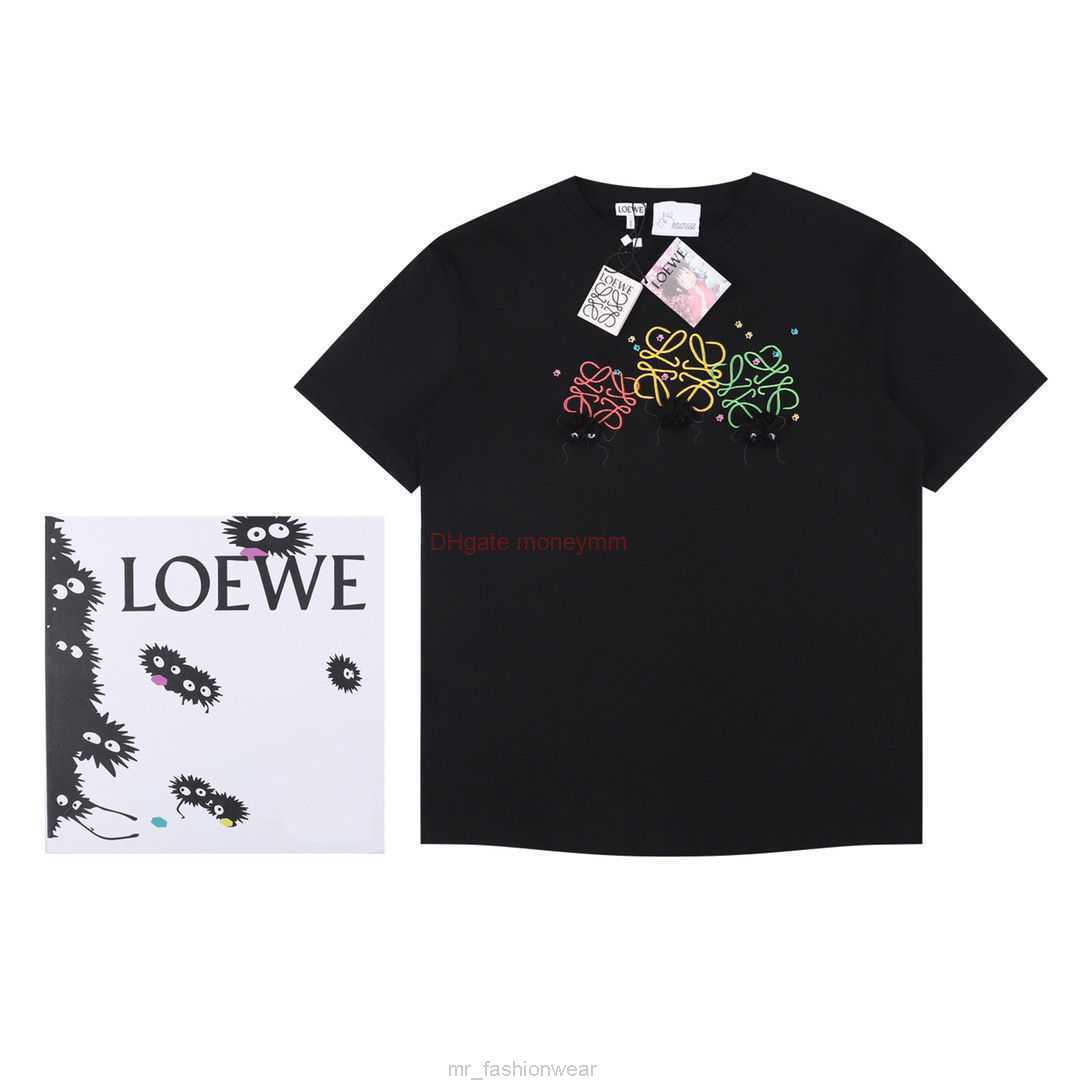 Designer Fashion Clothing Tees Tshirts Loewe Qianyu Qianqian Embroidered Coal Ball Short Sleeve Tshirt Unisex Loose Fit Luxury Casual Streetwear Tops Rock Hip hop S, There are all the things that should
Designer Fashion Clothing Tees Tshirts Loewe Qianyu Qianqian Embroidered Coal Ball Short Sleeve Tshirt Unisex Loose Fit Luxury Casual Streetwear Tops Rock Hip hop S, There are all the things that should
