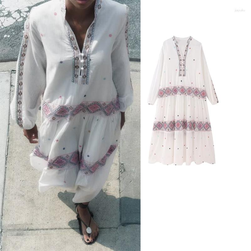 Casual Dresses Long Dress Women Embroidery 2023 Summer Fashion Female Elegant Sleeve Midi, White
Casual Dresses Long Dress Women Embroidery 2023 Summer Fashion Female Elegant Sleeve Midi, White