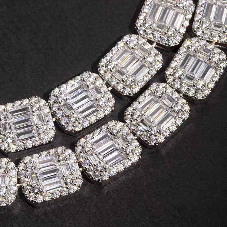 925 Solid Silver 13mm Wide with 2rows Free Fire Moissanite Diamond Cuban Link Chain
925 Solid Silver 13mm Wide with 2rows Free Fire Moissanite Diamond Cuban Link Chain