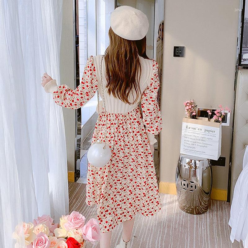 Casual Dresses French Sweet Super Fire Mid Length Dress Autumn And Winter Corduroy Printing Panel Knitted Retro Long Sleeve Women