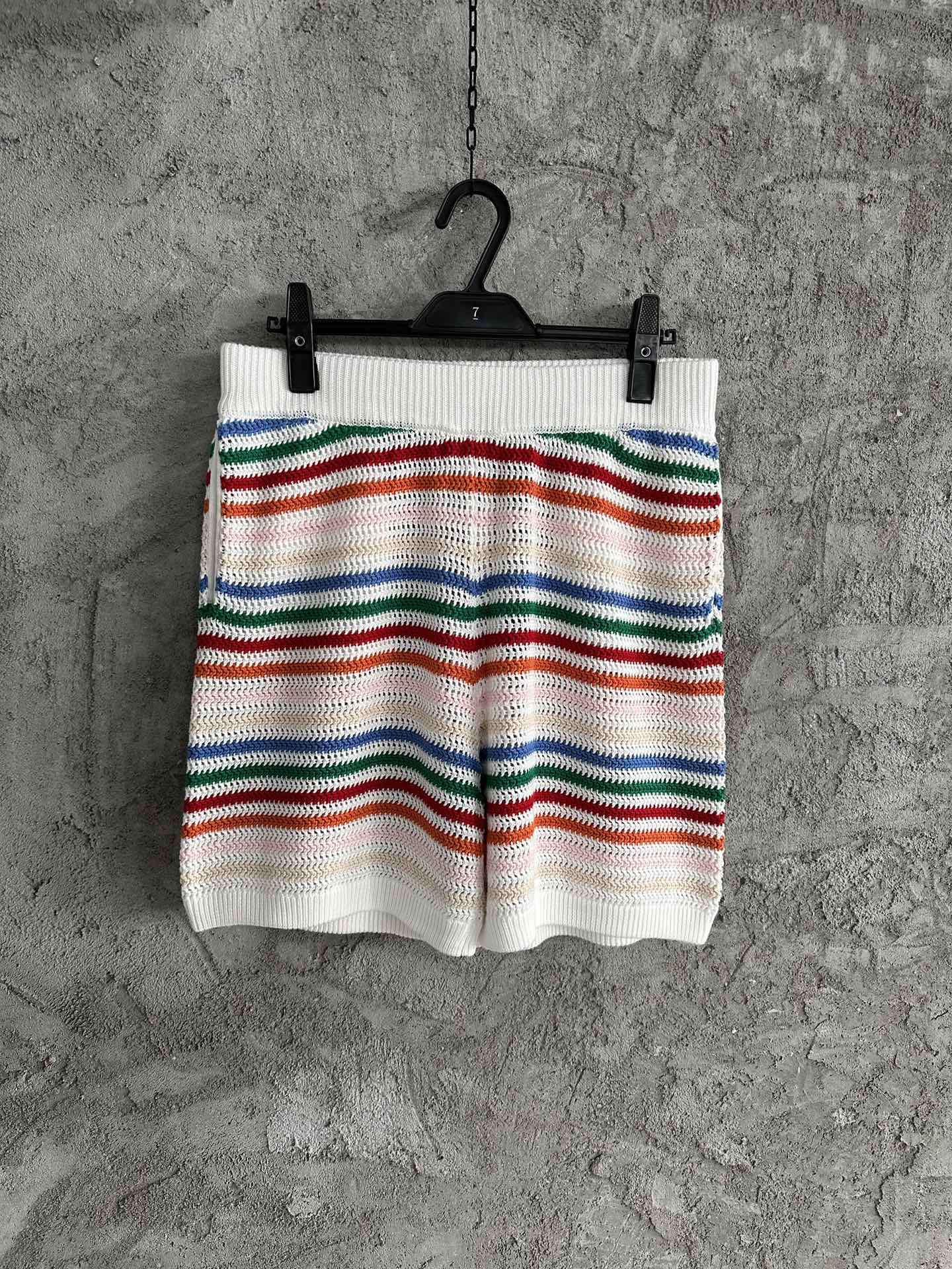 2023 Summer newest fashion men s designer knitwear beach swimming shorts pants ~ US SIZE shorts ~ top quality designer summer shorts pants, Multi
2023 Summer newest fashion men s designer knitwear beach swimming shorts pants ~ US SIZE shorts ~ top quality designer summer shorts pants, Multi