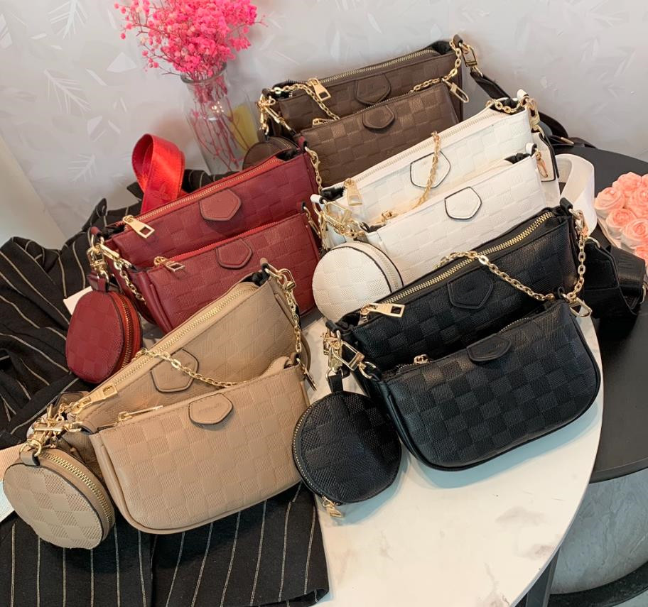 Designer Indentation Printed Three-Piece Set Mahjong Bag Shoulder Crossbody Chain Bag Removable Diaper Bag Wholesale, 10*10*2cm
Designer Indentation Printed Three-Piece Set Mahjong Bag Shoulder Crossbody Chain Bag Removable Diaper Bag Wholesale, 10*10*2cm