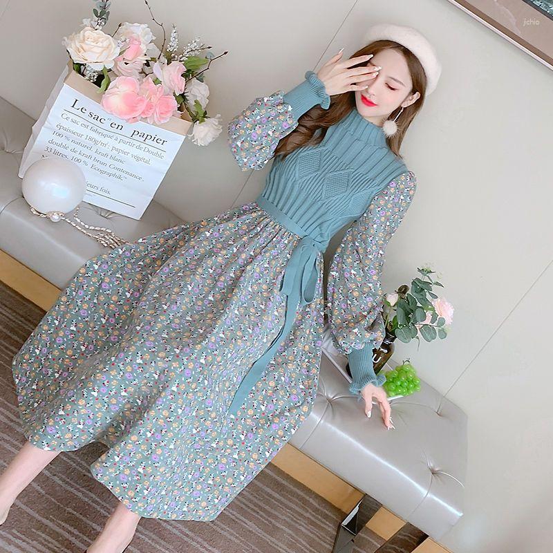 Casual Dresses French Sweet Super Fire Mid Length Dress Autumn And Winter Corduroy Printing Panel Knitted Retro Long Sleeve Women