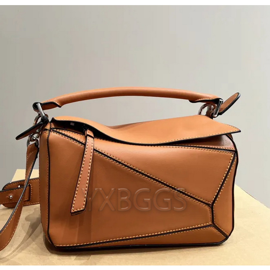 Fashion Designer Women Bag Genuine Leather Handbag Puzzle Clutch Totes Crossbody Geometry Square Contrast Color Patchwork Purses Letters, #6
Fashion Designer Women Bag Genuine Leather Handbag Puzzle Clutch Totes Crossbody Geometry Square Contrast Color Patchwork Purses Letters, #6