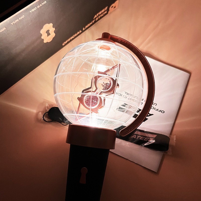 LED Light Sticks Kpop Ateezed Lightstick Ver.2 Ver.1 Korea Light Stick Globe Hand Lamp Concert Lamp Party Flash Fluorescent Toys Fans Collection 23062
