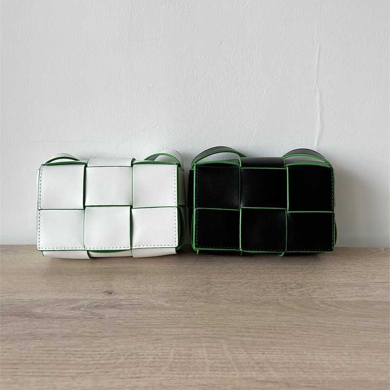Bag Tote Bottegas Woven Small Square 2023 Spring/summer Cassette Mini Genuine Leather One Shoulder Crossbody for Women Venetas Handbags Zc, White green (cowhide)
Bag Tote Bottegas Woven Small Square 2023 Spring/summer Cassette Mini Genuine Leather One Shoulder Crossbody for Women Venetas Handbags Zc, White green (cowhide)