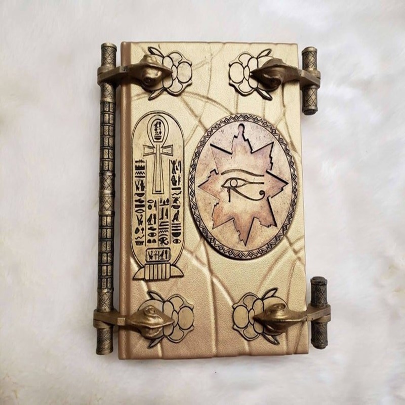 Decorative Objects Figurines Key of Hamunaptra The Mummy Prop Book Dead Living Easter Gift Can Be Opened Box Home Decorations 230625