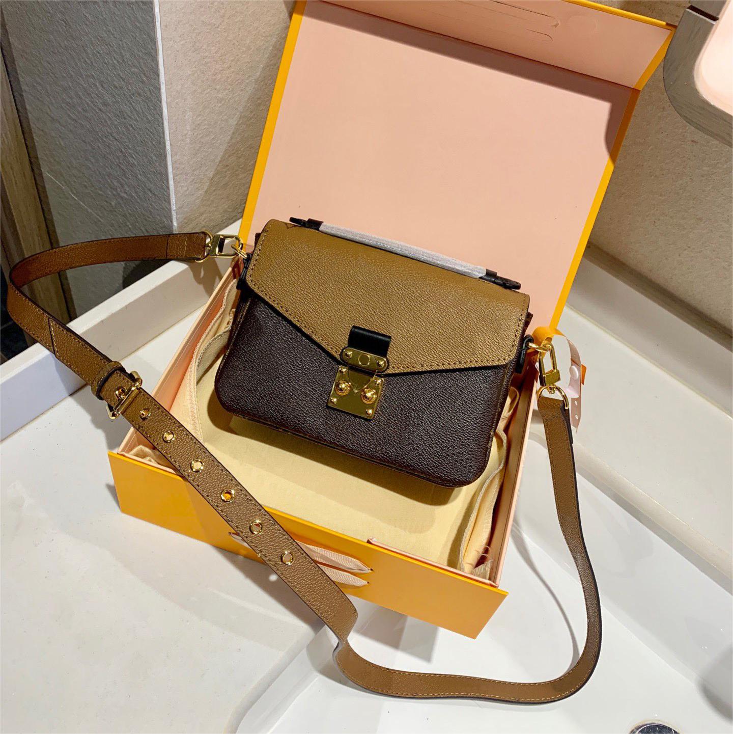 High quality classic fashion design wallet Crossbody designer bag woman handbag mini purse shouleders saddle bags luxurys handbags designers women purse borsa, Deep brown
High quality classic fashion design wallet Crossbody designer bag woman handbag mini purse shouleders saddle bags luxurys handbags designers women purse borsa, Deep brown
