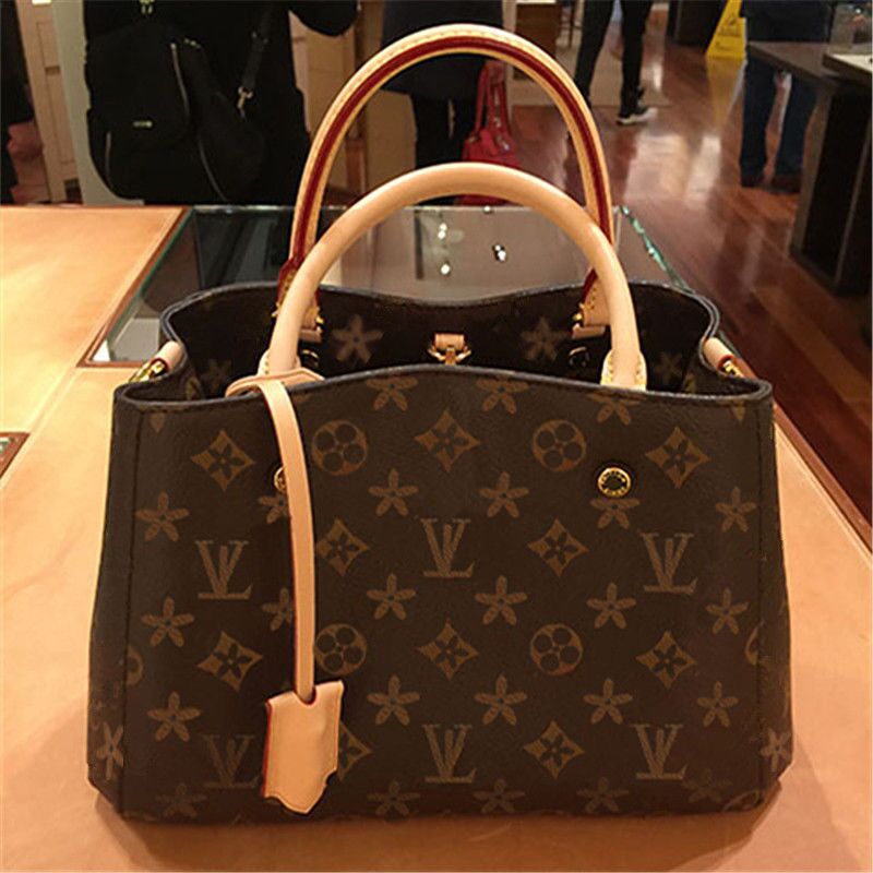 Luxurys designers bags women bags Handbags Purses ladies Tote Embossing Leather Shoulder Bag crossbody Wallet Evening Bag Backpacks AA1