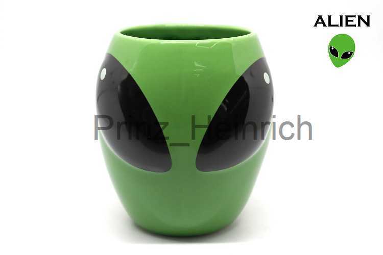 Mugs Cartoon Creative Green Alien Ceramic Cups Interesting Fashion Coffee Cup Birthday Gift Water Cup Wholesale Turkish Coffee Cups J230627