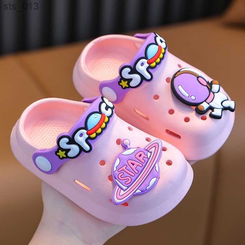 five colors Unisex Round Head Slippers kids Summer Cartoon Cave Hole Sandals 2023 Garden Beach Slippers Non-Slip Soft Shoes, Yellow
five colors Unisex Round Head Slippers kids Summer Cartoon Cave Hole Sandals 2023 Garden Beach Slippers Non-Slip Soft Shoes, Yellow