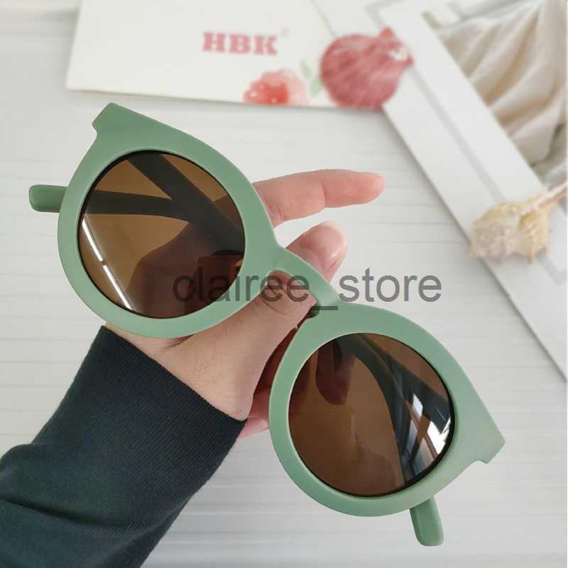 Sunglasses HBK Retro Vintage Round Sunglasses Women Fashion Trending Jelly Candy Color Shades UV400 Classic Men Grey Tea Sun Glasses J230627
Sunglasses HBK Retro Vintage Round Sunglasses Women Fashion Trending Jelly Candy Color Shades UV400 Classic Men Grey Tea Sun Glasses J230627