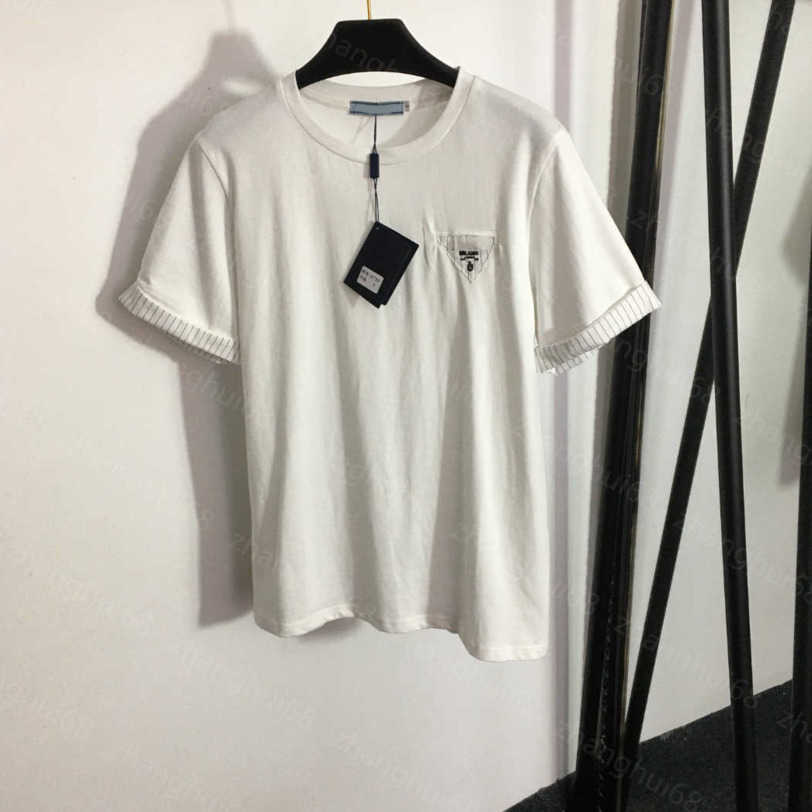 23ss tee Womens T-Shirt womens designer clothing Round neck Pure cotton Triangle embroidered letter striped short sleeve T-shirt High quality womens clothes a1, 36
23ss tee Womens T-Shirt womens designer clothing Round neck Pure cotton Triangle embroidered letter striped short sleeve T-shirt High quality womens clothes a1, 36