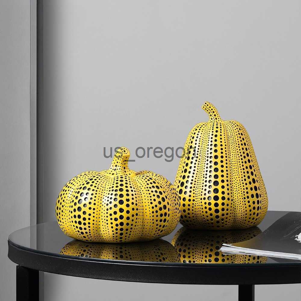 Decorative Objects Figurines Yayoi Kusama Wave Point Pumpk Abstract Statue Ornaments Room Resin Figurine Desk Adornment Home Decoration Modern Home Decor