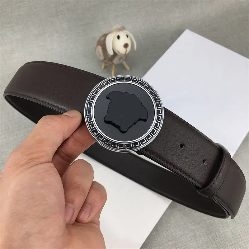 Designer Belts Womens Leather Belt Mens Casual Jeans Belt Fashion Head Smooth Buckle Medusa Girdle Lady Cowskin Waistband Cintura Ceintures 4 Style, Black-gold
Designer Belts Womens Leather Belt Mens Casual Jeans Belt Fashion Head Smooth Buckle Medusa Girdle Lady Cowskin Waistband Cintura Ceintures 4 Style, Black-gold