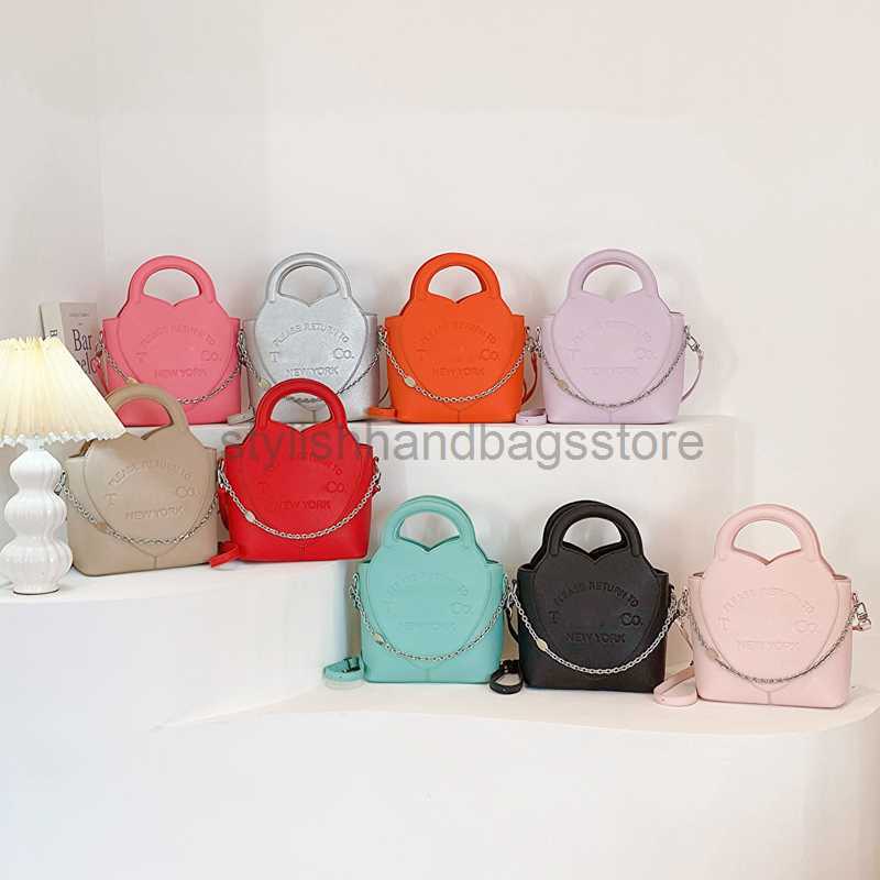 Designer Bags Luxurys Designers Handbags Women PU Leather Shoulder bags Women's Fashion Crossbody Bag Handbag Wallets Luxury Tote stylishhandbagsstore, Red
Designer Bags Luxurys Designers Handbags Women PU Leather Shoulder bags Women's Fashion Crossbody Bag Handbag Wallets Luxury Tote stylishhandbagsstore, Red