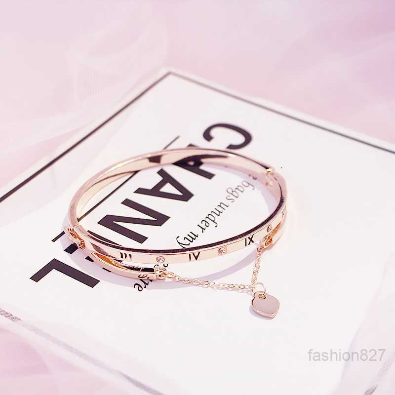 Wholesale- Rose Gold Stainless Steel Bracelets Bangles Female Heart Forever Love Brand Charm Bracelet for Women Famous Jewelry
Wholesale- Rose Gold Stainless Steel Bracelets Bangles Female Heart Forever Love Brand Charm Bracelet for Women Famous Jewelry