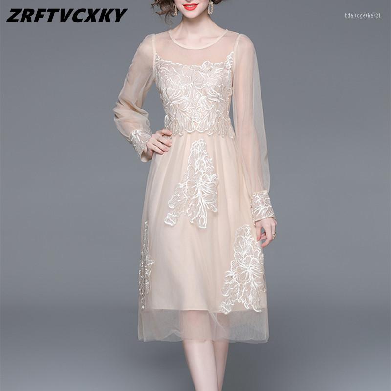 Casual Dresses Summer Fall Women' Runway Flower Embroidery Mesh French Elegant O-Neck Long Sleeve Slim Midi Party Dress Lady, Picture color
Casual Dresses Summer Fall Women' Runway Flower Embroidery Mesh French Elegant O-Neck Long Sleeve Slim Midi Party Dress Lady, Picture color