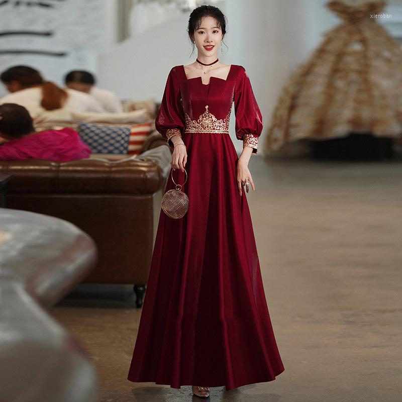 Ethnic Clothing Exquisite Pleated Dresses Cheongsam Bridal Wedding For Lady Elegant Qipao Evening Party Square Collar Sexy Maxi Robe De
Ethnic Clothing Exquisite Pleated Dresses Cheongsam Bridal Wedding For Lady Elegant Qipao Evening Party Square Collar Sexy Maxi Robe De