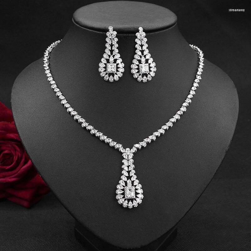 Necklace Earrings Set HIBRIDE Luxury CZ Geometric Shape Wedding Jewelry Sparkling Top Quality Zirconia Crystal Earring 2pcs N-859, Picture shown
Necklace Earrings Set HIBRIDE Luxury CZ Geometric Shape Wedding Jewelry Sparkling Top Quality Zirconia Crystal Earring 2pcs N-859, Picture shown