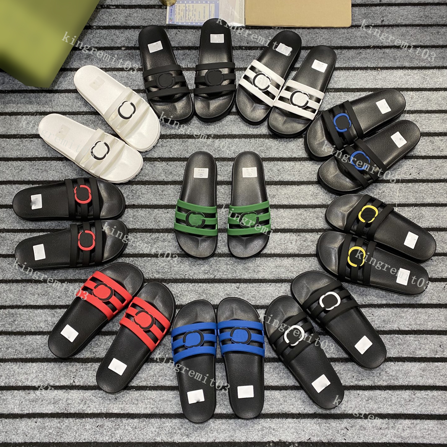 Designer Slippers Sliders Mens Blondie Rubber Slides Bloom Men Flip Flops Print Leather Sandals Summer Luxury Mules Scuffs Beach Slippers With Box Size 38-44
Designer Slippers Sliders Mens Blondie Rubber Slides Bloom Men Flip Flops Print Leather Sandals Summer Luxury Mules Scuffs Beach Slippers With Box Size 38-44