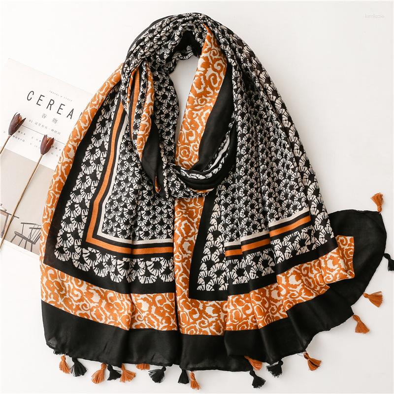 Scarves Winter Bohemia Petal Floral Tassel Viscose Shawl Scarf Lady High Quality Wrap Thick Pashmina Stole Bufanda Muslim Hijab 180 90Cm
Scarves Winter Bohemia Petal Floral Tassel Viscose Shawl Scarf Lady High Quality Wrap Thick Pashmina Stole Bufanda Muslim Hijab 180 90Cm