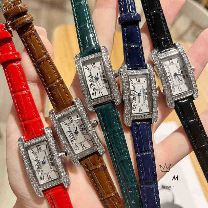 luxury panthere watch for men santos wristwatches 0XOG high quality r cow leather strap quartz small tank with diamond, Rose gold green belt
luxury panthere watch for men santos wristwatches 0XOG high quality r cow leather strap quartz small tank with diamond, Rose gold green belt